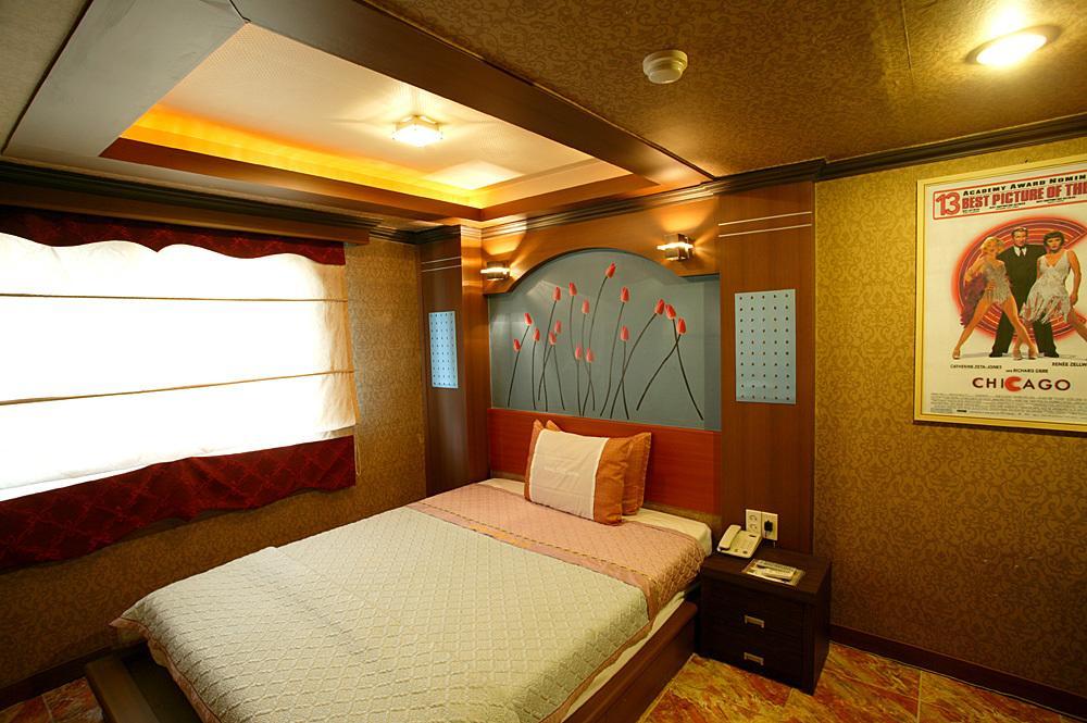 Movie Motel Jinju Rum bild